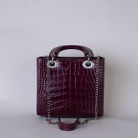 ليدي ديور | بنفسجي