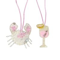 تعليقات خرز