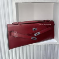 كيلي كت | عنابي