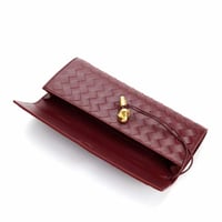 لونق كلاتش انديامو | عنابي