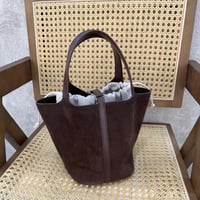 بيكوتان مخمل | بني