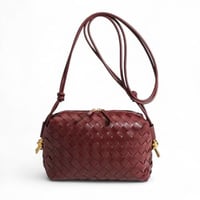 لوب نوتد | عنابي