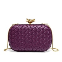 بوتيغا كلاتش | برغندي