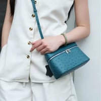 لورو بيانا | تركوازي