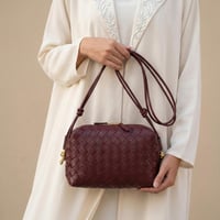 لوب نوتد | عنابي