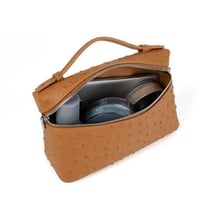 لورو بيانا | عنابي