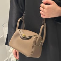 ميني ليندي | كاكي فاتح