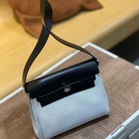 هيرباق سمول | أسود