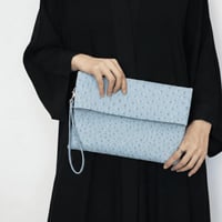 كليك باوتش | أزرق