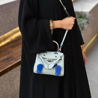 كيلي دول | أزرق