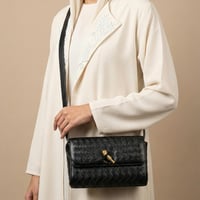 ميني انديامو | أسود