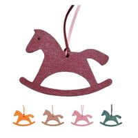 تعليقة كارنيفال