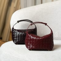 بوتيغا واليس | عنابي