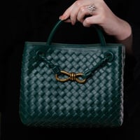 بوتيغا انديامو | أخضر