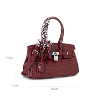 بيركين شولدر | أحمر