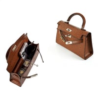 كيلي اوسترش | أسود