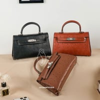 كيلي اوسترش | أسود