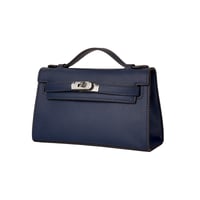 كيلي بوشيت | أزرق