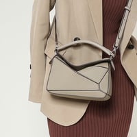 لويفي سمول | كاكي