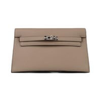 كيلي ايلان | كاكي فاتح