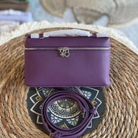 لورو بيانا | بنفسجي