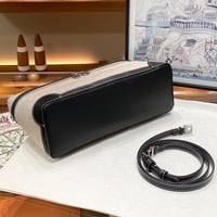 لورو بيانا | أسود