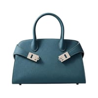 فيراغامو | أزرق