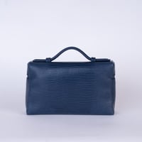 لورو بيانا | أزرق