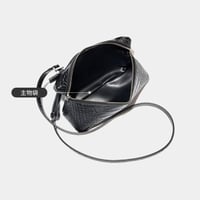 لورو بيانا | عنابي