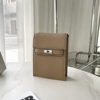 كيلي هولدر | بيج