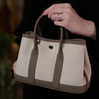 قاردن كانفاس | كاكي