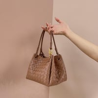 بوتيغا براشوت | لحمي