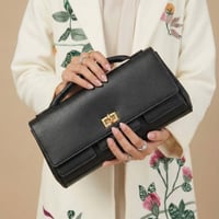 بالنسياغا كلاتش | أسود