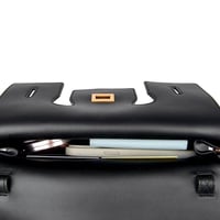 بالنسياغا كلاتش | عنابي