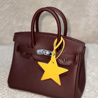 تعليقة نجمة