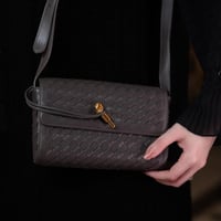 ميني انديامو | رمادي