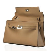 كيلي ايلان | كاكي فاتح