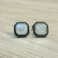 كبك دايموند فضي على اسود شكل سداسي