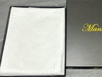 شماغ البصمة البيضاء من مانيتا 2025