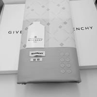 بكج القماش الذهبي رقم 80: 4 اقمشه جيفنشي شتوي و ال...