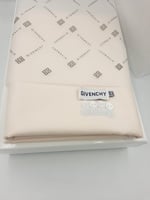 قماش جيفنشي صيفي لون كاكي فاتح