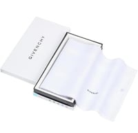 عرض يوم التأسيس : بكج ثلاث اشمغه جيفنشي ابيض 2025...