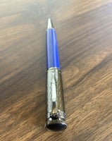 قلم لون رصاصي على ازرق جامبو مستوحى من كارتير