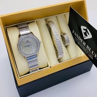 طقم نسائي ماركة فندربلو