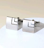 كبك فضي شكل مربع