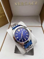 ساعه فرزاتشي VERSACE رجالي طبق الاصلm0072