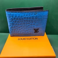 بوك لويس فيتون طبق الاصل