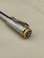 قلم دنهل - D05