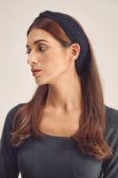 ربطة رأس بعقدة