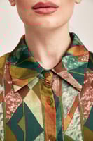 قميص واسع بطبعات هندسية